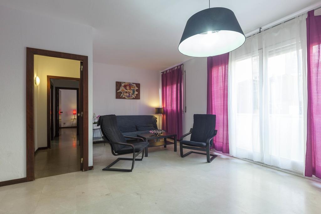 Apartment Sagrada Familia Barcelona Rom bilde
